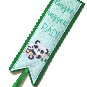 Motívációs filc könyvjelző - zöld panda - Büszke vagyok rád!, Könyv & Zene, Könyvjelző, Varrás, MESKA