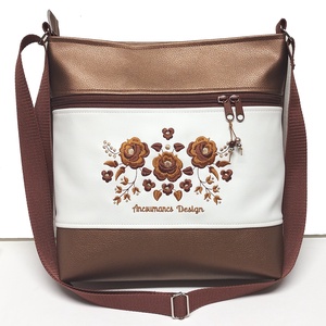 Hímzett 30x30-as pakolós kalocsai virágos válltáska oldaltáska HungarianFolkart20 Bronz-fehér - Meska.hu