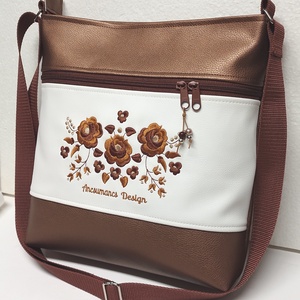 Hímzett 30x30-as pakolós kalocsai virágos válltáska oldaltáska HungarianFolkart20 Bronz-fehér - táska & tok - kézitáska & válltáska - vállon átvethető táska - Meska.hu