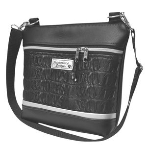 Bella crossbody oldaltáska 28x24cm - Elegáns fekete 3Dfekete ezüst cipzárral - táska & tok - kézitáska & válltáska - vállon átvethető táska - Meska.hu