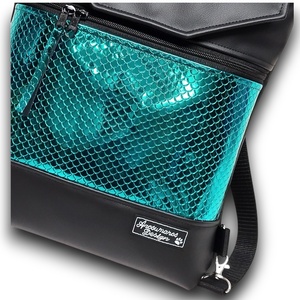 Metál zöld sellőmintás fedélrészes 3in1 hátizsák univerzális táska - táska & tok - hátizsák - hátizsák - Meska.hu