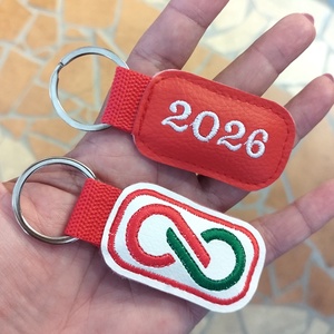 Hímzett Rendszerváltás 2026 kulcstartó (piros) - Meska.hu