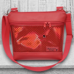 Bella crossbody oldaltáska 28x24cm - Piros sellőhologramos - Meska.hu