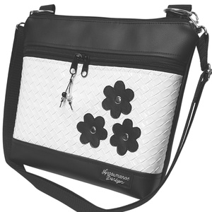Bella crossbody oldaltáska 28x24cm - Elegáns fekete fehér applikált virágos - Meska.hu