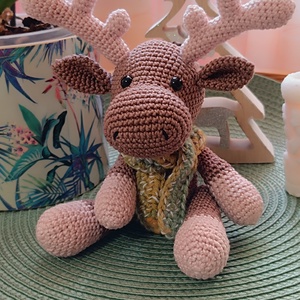 Horgolt Jávorszarvas figura, Játék & Sport, Plüssállat & Játékfigura, Maci, Horgolás, Varrás, MESKA