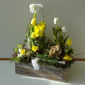 Tavaszi nyuszis láda. Húsvétra. And-art mód, Otthon & Lakás, Dekoráció, Asztal és polc dekoráció, Asztaldísz, Virágkötés, MESKA
