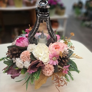 Kő kaspó mécsessel művirágokkal - Meska.hu