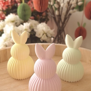 Kézműves gipsz bordázott nyuszi dekoráció / tavaszi, húsvéti dekor, Ünnepi díszek, dekorációk, Húsvéti díszek és dekorációk, Húsvéti asztaldíszek, Gipszöntés, MESKA