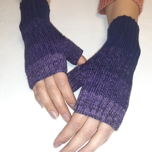 Kézmelegítő kötött, lila-s.kék - ruha & divat - sál, sapka, kendő - kesztyű - Meska.hu