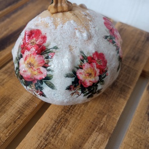 Vadrózss dísztök dekorció, Otthon & Életmód, Dekoráció, Halloween, Halloweeni tök, Decoupage, transzfer és szalvétatechnika, MESKA
