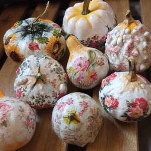 Hímzésmints dísztök dekorció - otthon & életmód - dekoráció - halloween - halloweeni tök - Meska.hu