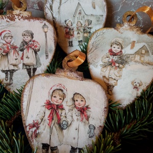 Gyerekek a hóban fa karcsonyfadísz, Karácsony, Karácsonyi lakásdekoráció, Karácsonyfadíszek, Decoupage, transzfer és szalvétatechnika, MESKA