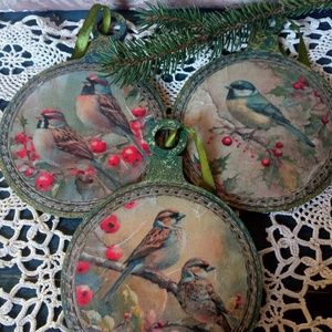 Kismadarak fakarcsonyfadísz - Meska.hu