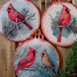 Kardinlis madarak-karácsonyfadíszek, Karácsony, Karácsonyi lakásdekoráció, Karácsonyfadíszek, Decoupage, transzfer és szalvétatechnika, MESKA