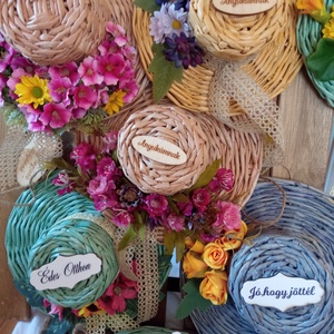 Any�knapi fonott kalap ajtódísz - otthon & életmód - dekoráció - ajtó- és ablak dekoráció - ajtódísz & kopogtató - Meska.hu