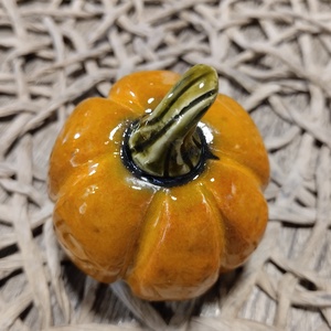 Kerámia tök, kicsi  - otthon & életmód - dekoráció - halloween - halloweeni tök és lámpás - Meska.hu