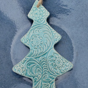 Kerámia fenyődísz  - karácsony - karácsonyi lakásdekoráció - karácsonyfadíszek - Meska.hu