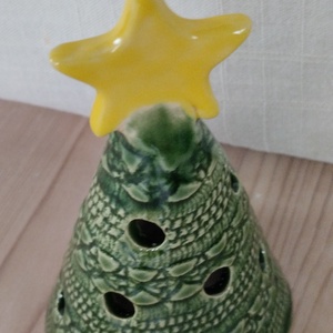 Kerámia fenyőfa mécses - karácsony - karácsonyi lakásdekoráció - karácsonyi illatgyertya, mécses - Meska.hu