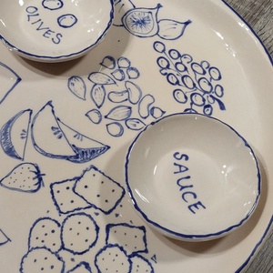 Kínáló tál szószos tálkákkal, felíratos, Otthon & Életmód, Konyhafelszerelés, tálalás, Tálalás, Kínálótál, Kerámia, MESKA