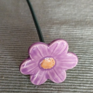 Kerámia kicsi virág - otthon & életmód - virágdekoráció - virágok - szálas virág - Meska.hu