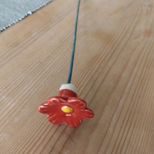 Kerámia kicsi virág - otthon & életmód - virágdekoráció - virágok - szálas virág - Meska.hu