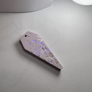 Egyedi, csillámpelyhes, halványlila nyaklánc - esküvő - ékszer - nyaklánc - Meska.hu