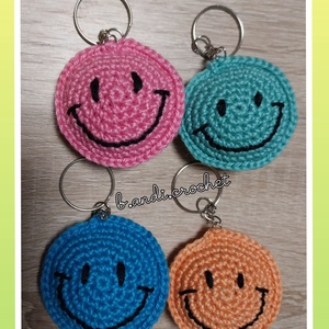 Emoji kulcstartó, Táska & Tok, Kulcstartó & Táskadísz, Kulcstartó, Horgolás, MESKA