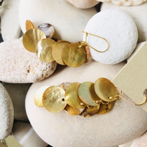 Andrassy Couture kagyló fülbevaló - ékszer - fülbevaló - csillár fülbevaló - Meska.hu