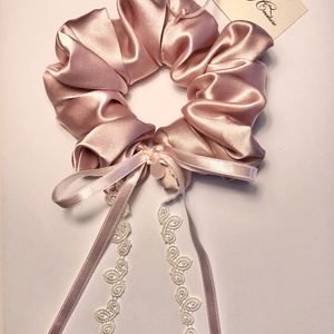 Andrassy Couture masnis szatén hajgumi - ruha & divat - hajdísz & hajcsat - hajgumi - Meska.hu