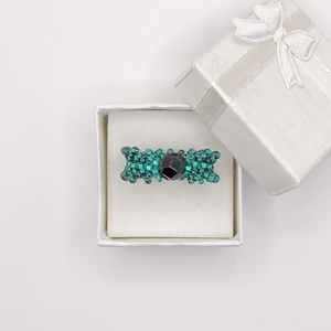 Andrassy Couture türkizzöld üveggyöngy gyűrű  - ékszer - gyűrű - figurális gyűrű - Meska.hu