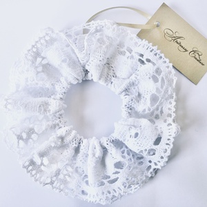 Andrassy Couture pamut csipke hajgumi - Meska.hu