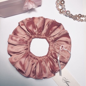 Andrassy Couture hernyóselyem santung hajgumi - ruha & divat - hajdísz & hajcsat - hajgumi - Meska.hu