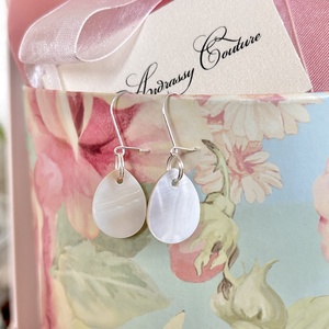 Andrassy Couture csepp kagyló fülbevaló  - ékszer - fülbevaló - lógó fülbevaló - Meska.hu