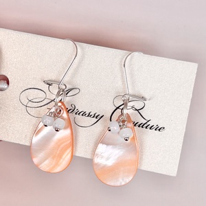 Andrassy Couture csepp kagyló fülbevaló gyöngy függőkkel - ékszer - fülbevaló - lógó fülbevaló - Meska.hu