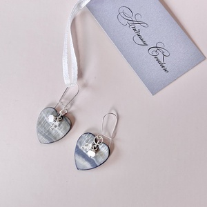 Andrassy Couture ezüstös szivecske kagyló és Swarovski fülbevaló  - ékszer - fülbevaló - lógó fülbevaló - Meska.hu