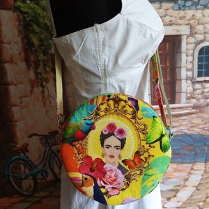 Frida kerek táska.KIÁRÚSÍTÁS! - Meska.hu