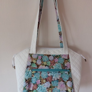 Fehér műbőr tavirózsával táska, Táska & Tok, Kézitáska & válltáska, Válltáska, Varrás, MESKA