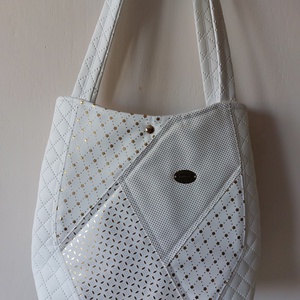 Fehér-arany csinitáska, Táska & Tok, Kézitáska & válltáska, Válltáska, Varrás, MESKA