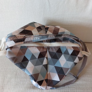 Kisbarna háti - táska & tok - hátizsák - kishátizsák - Meska.hu