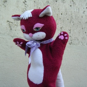 Bordó cica - kézbáb -  - Meska.hu