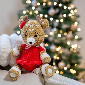 Horgolt plüss szarvas - piros - játék & sport - plüssállat & játékfigura - plüss mesefigurák - Meska.hu