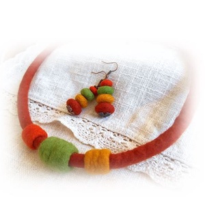 Smarties őszi színekben - nemez ékszerszett - ékszer - ékszerszett - Meska.hu