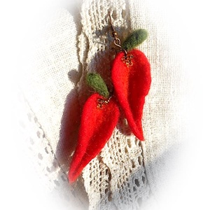 Paprika - nemez fülbevaló - ékszer - fülbevaló - lógó fülbevaló - Meska.hu