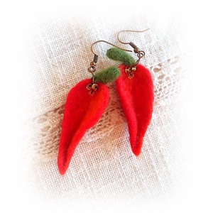 Paprika - nemez fülbevaló - ékszer - fülbevaló - lógó fülbevaló - Meska.hu