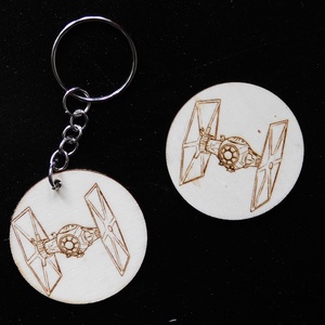 Tie fighter star wars űrhajó kulcstartó/mágnes - táska & tok - kulcstartó & táskadísz - kulcstartó - Meska.hu