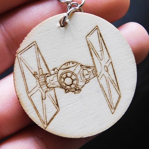 Tie fighter star wars űrhajó kulcstartó/mágnes - táska & tok - kulcstartó & táskadísz - kulcstartó - Meska.hu