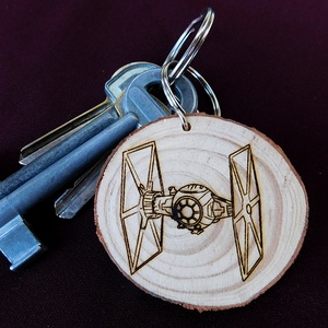 Tie fighter star wars űrhajó kulcstartó/mágnes - táska & tok - kulcstartó & táskadísz - kulcstartó - Meska.hu