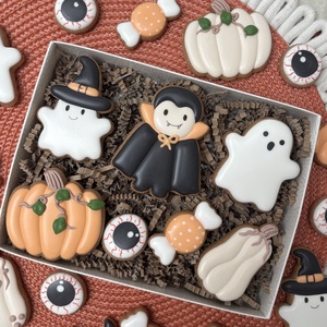 Halloweeni Bűbájos Borzongás közepes box - Meska.hu