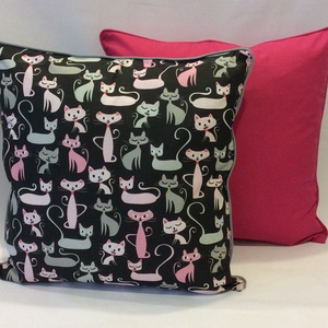 Díszpárnahuzat  Cicás és egyszinű - otthon & életmód - lakástextil - párna & párnahuzat - díszpárnahuzat - Meska.hu