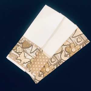 Edényfogó kesztyű szivecske - virág mintás  - otthon & életmód - konyhafelszerelés, tálalás - konyhai textil - edényfogó & edényfedő - Meska.hu